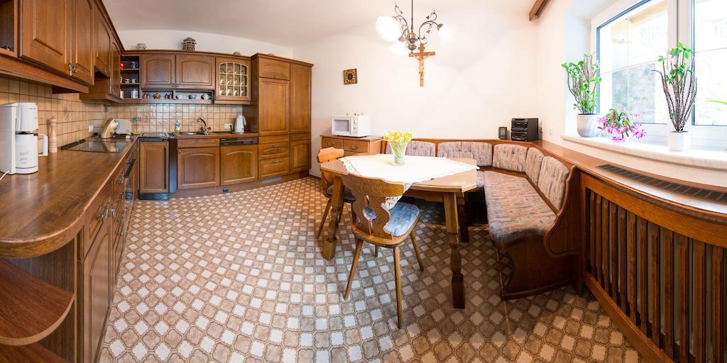 Pension Roasthof Neustift im Stubaital Zimmer foto
